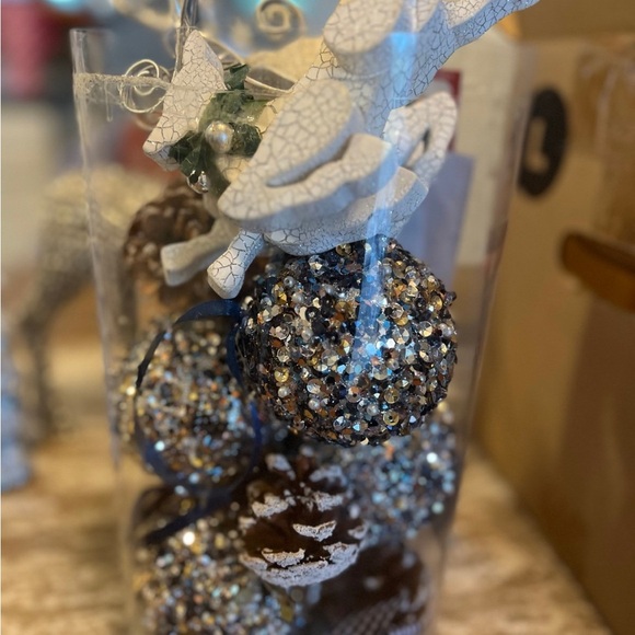 Sparkling Silver Holiday Decor Set - Picture 2 of 5